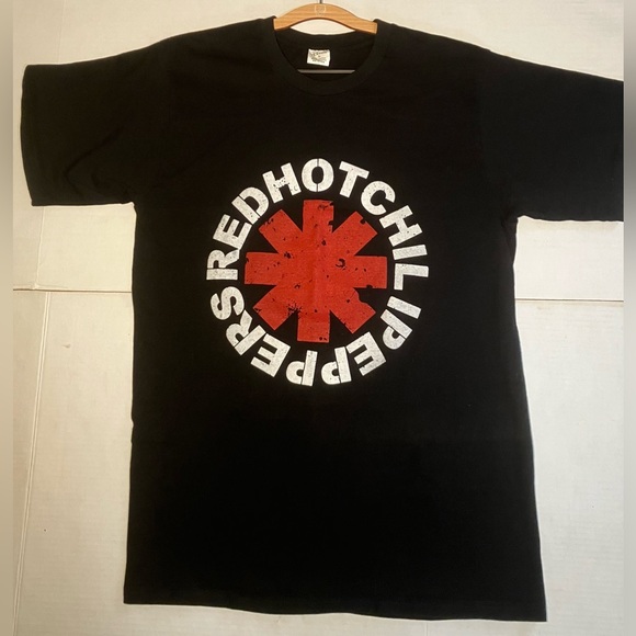 VINTAGE RED HOT CHILI PEPPERS BAND LOGO T-SHIRT SIZE LARGE BLACK/RED RHCP 90’S - Picture 1 of 5